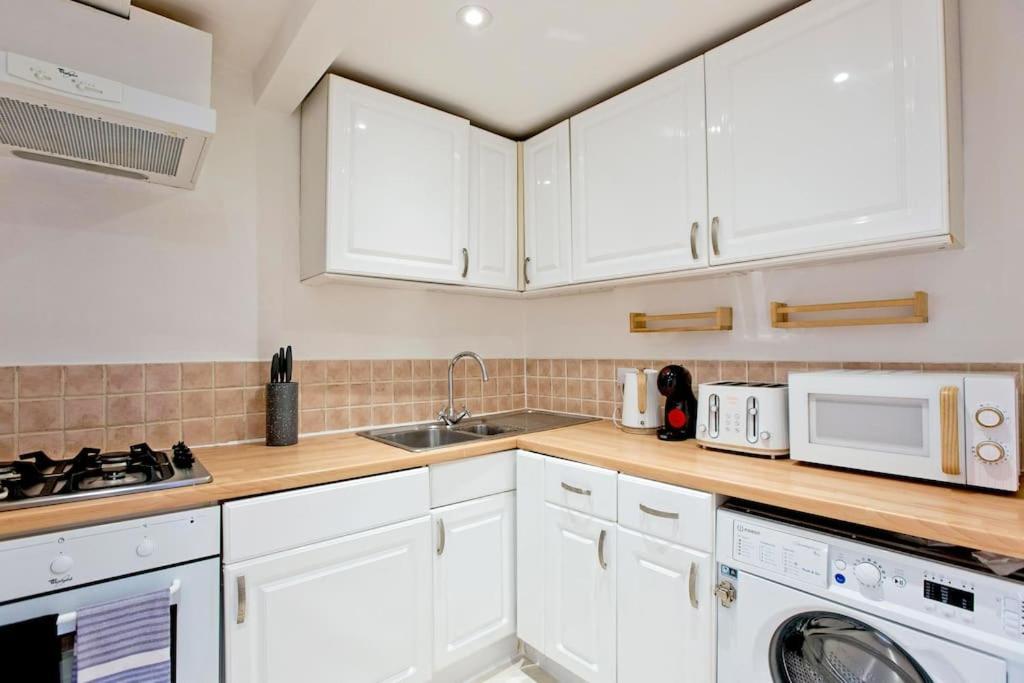 Imperial Hogarth Road Apartment -4Th Floor Лондон Екстер'єр фото